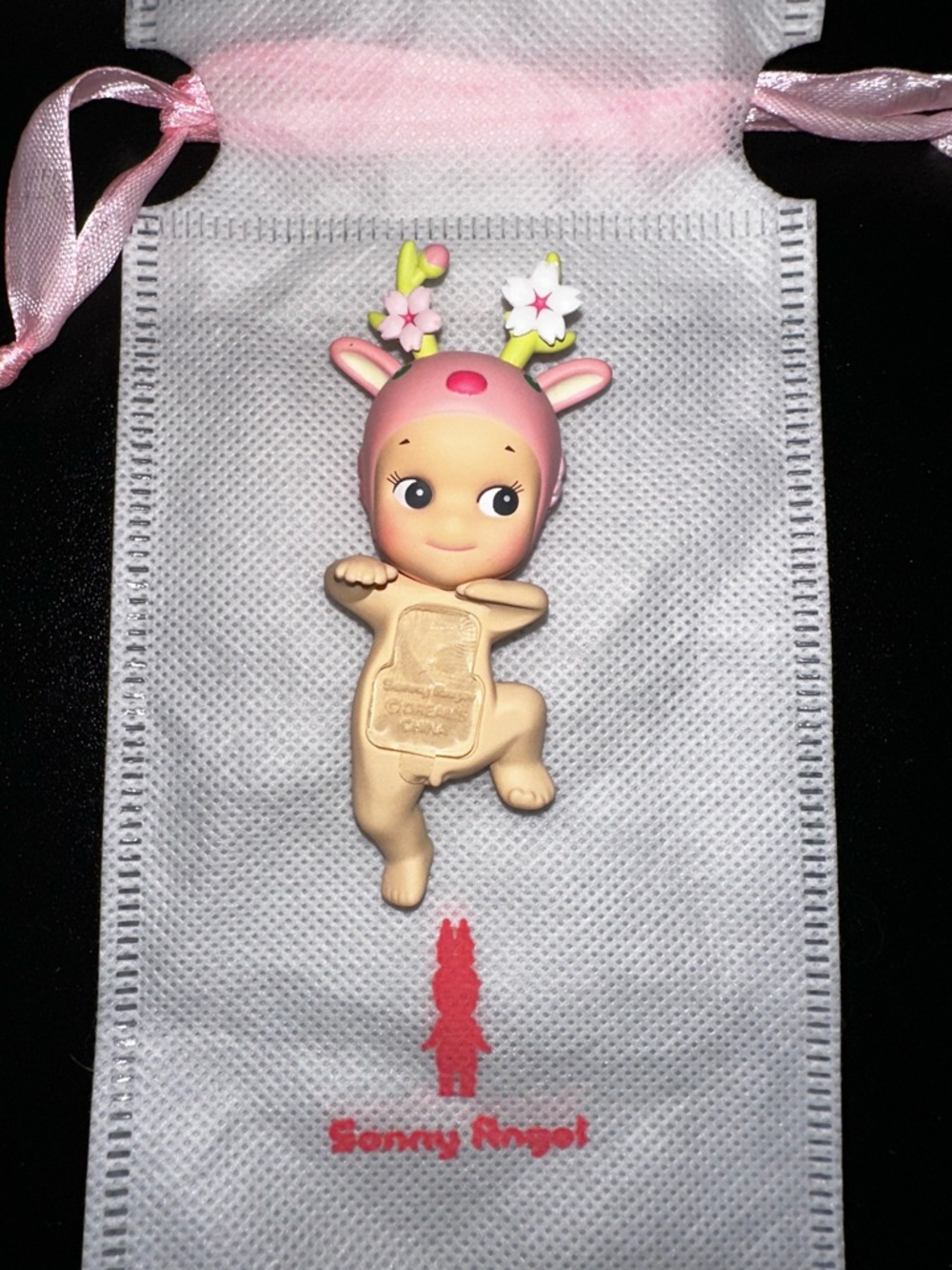 100% authentic Sonny Angel Cherry Blossom Hipper (Reindeer). Brand new
